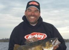 Warm Water Tactics for Cool Water Walleyes