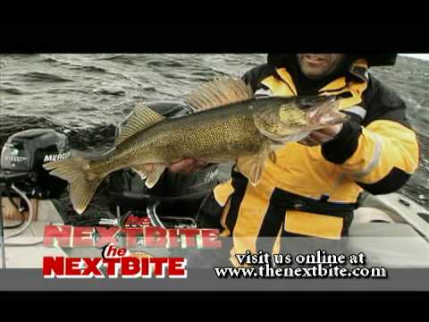 Jig Trolling for Finicky Fall Walleyes - THE NEXT BITE TV