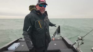 Use the Power-Pole Drift Paddle to Help Surging in Big Waves